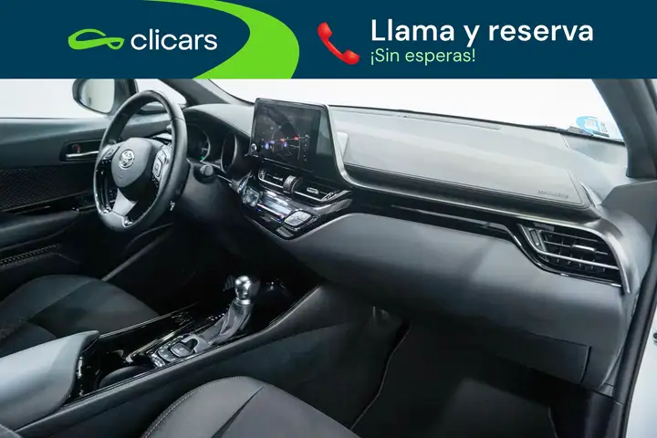 Toyota C-HR 2022, foto 33