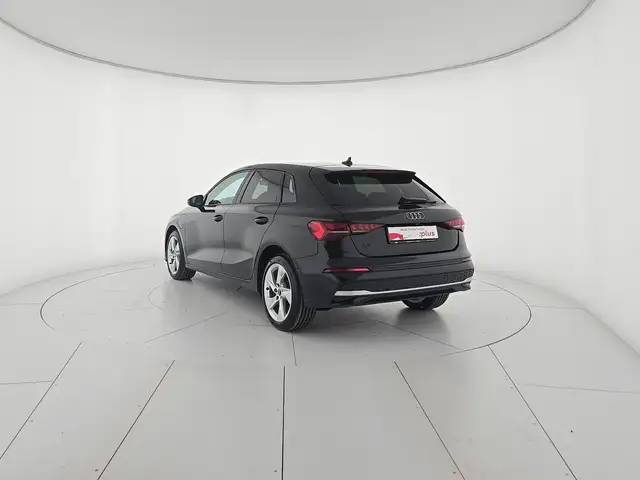 Audi A3 view 3