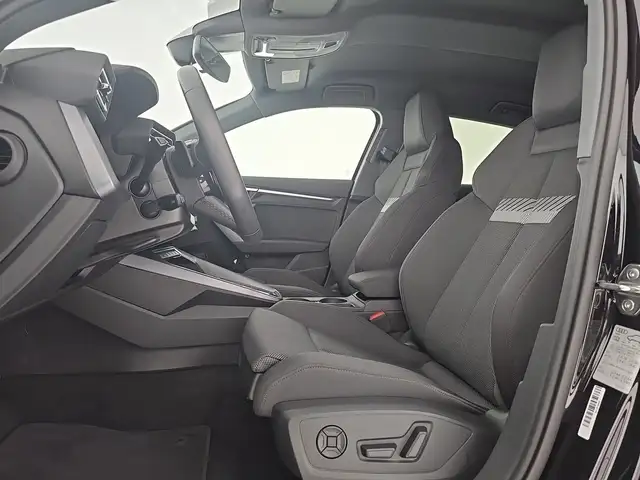 Audi A3 view 9