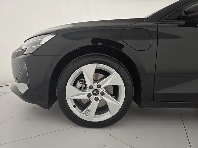 Audi A3 view 8