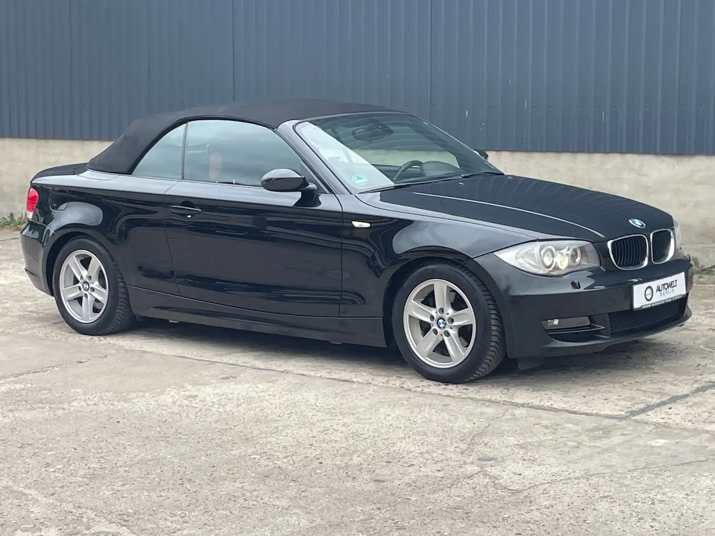 BMW 120 120i Cabrio*Xenon*47.000KM*2.Hand*170PS*Leder* Czarny - 2