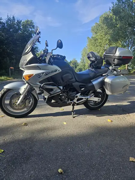 Honda Varadero - foto 4