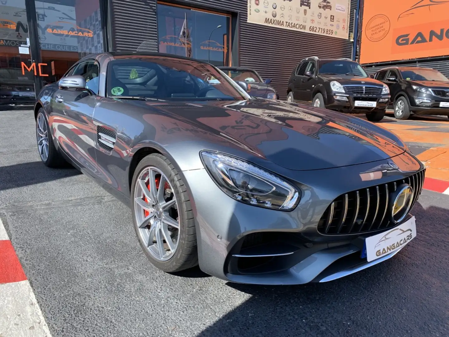Mercedes-Benz AMG GT Coupé S Grijs - 2