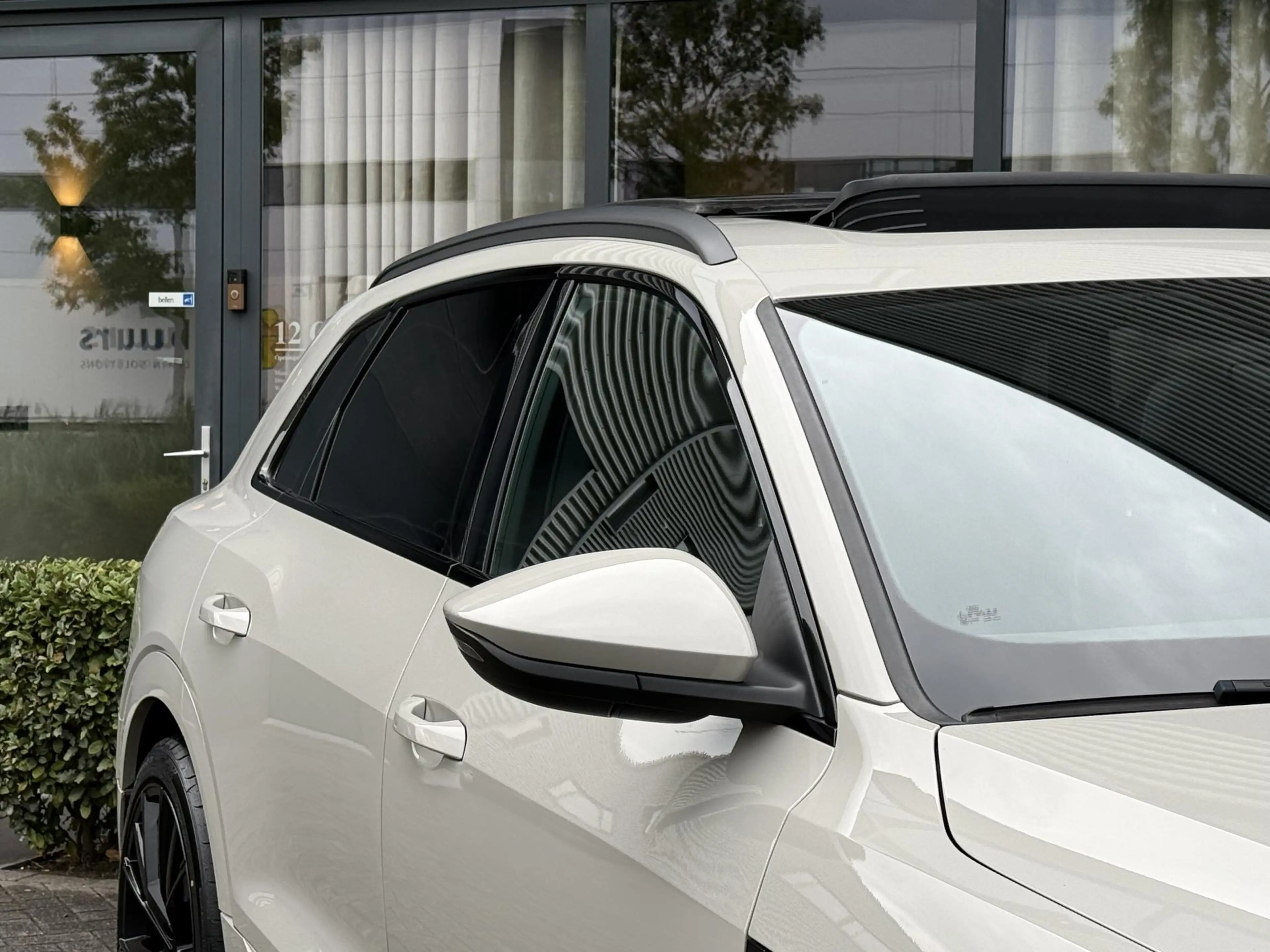 Audi e-tron 50 Quattro S line Black Edition/Pano/Krijt/96%SOH — photo 11