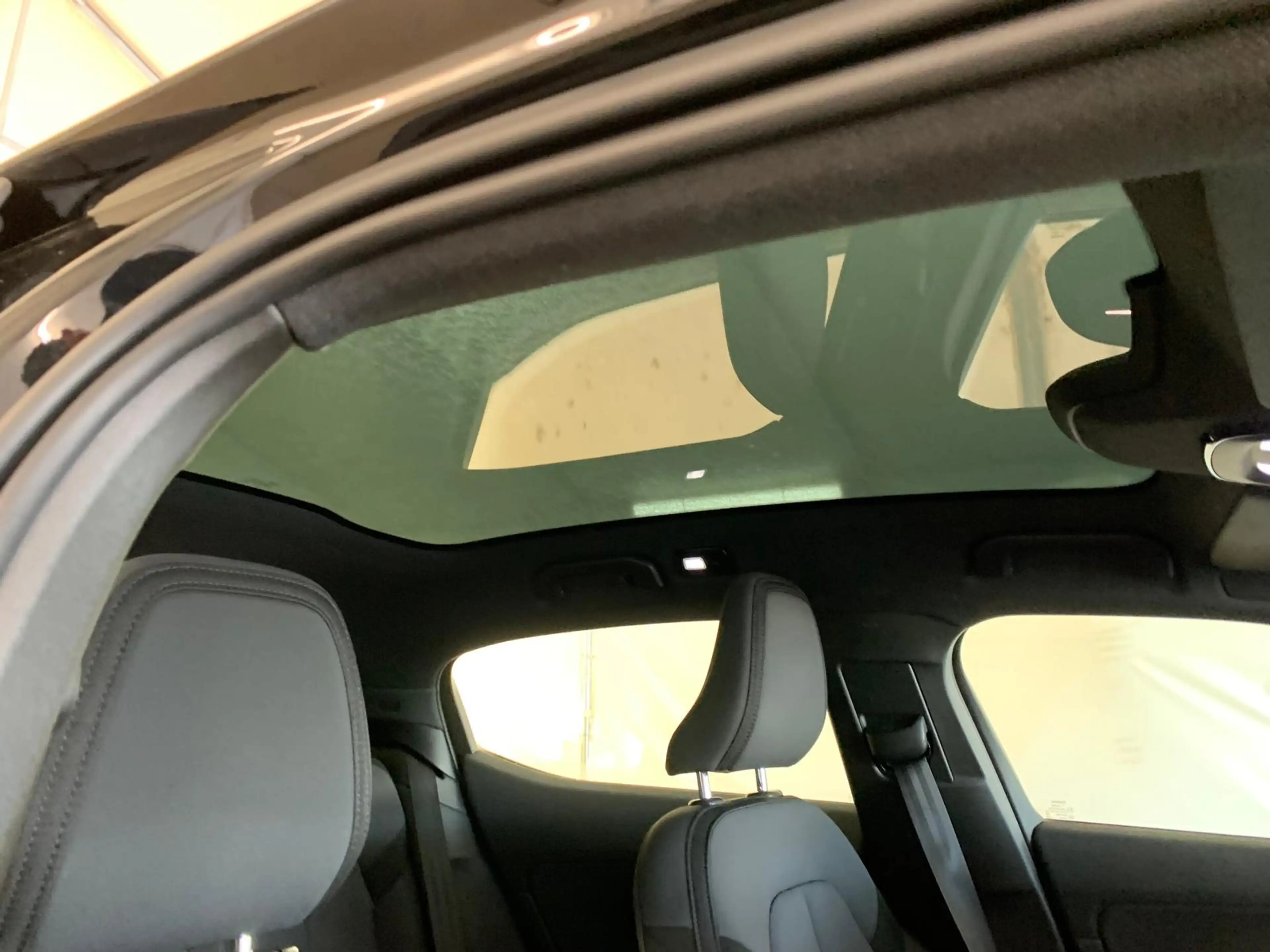 Polestar 2 Polestar 2 SM LONG 78kWh/PLUS/WÄRMEP/HARMAN/KAM — photo 4