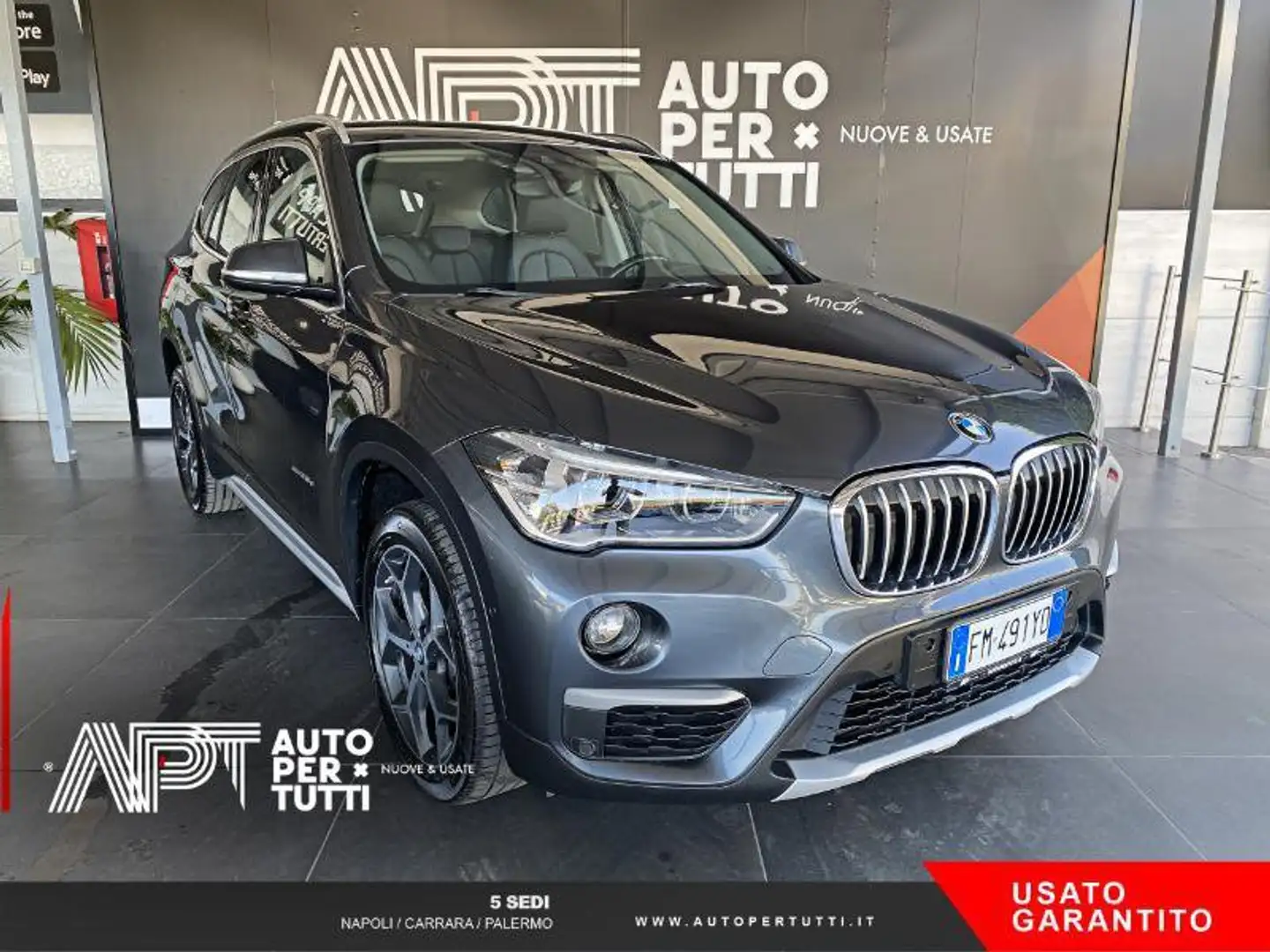 BMW X1 X1 sdrive18d Sport auto Grigio - 2