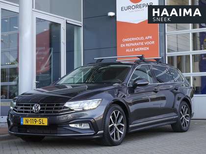 Volkswagen Passat Variant 1.5 TSI Elegance Business R | Automaat | Trekhaak