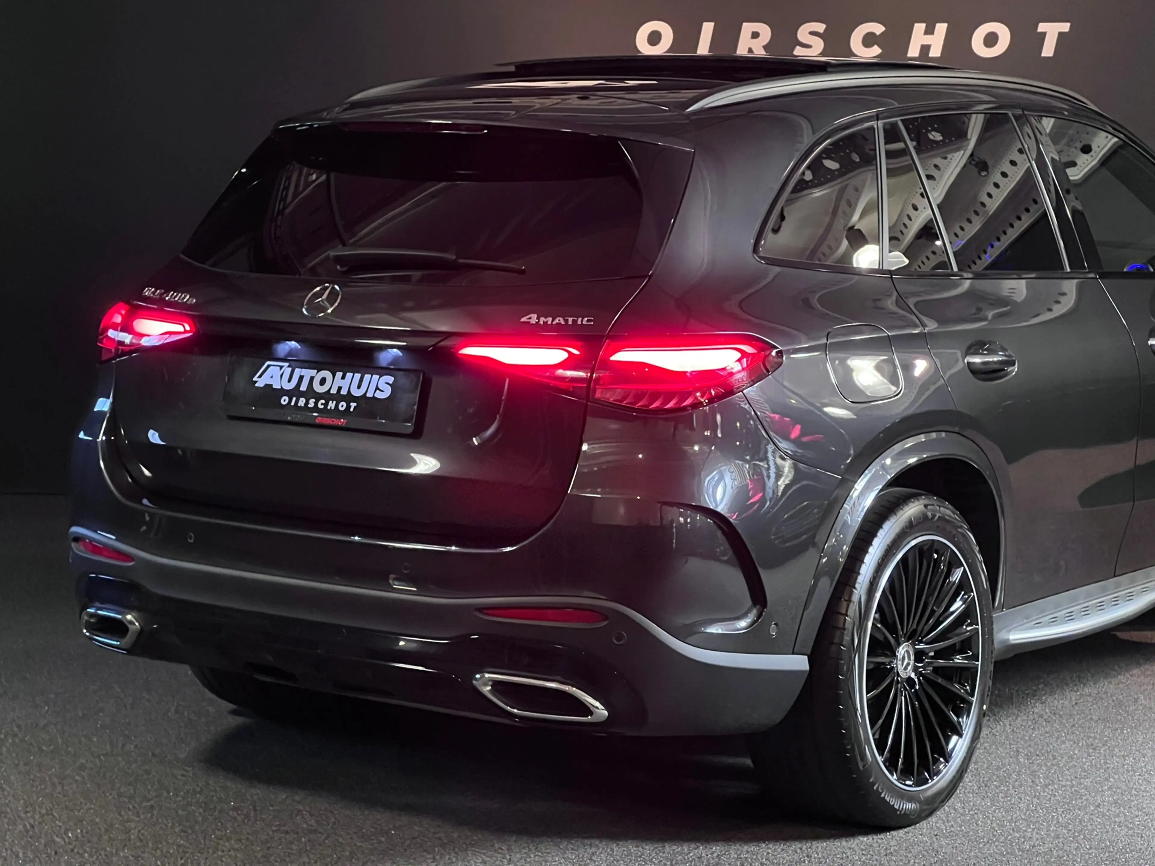 Mercedes-Benz GLC 400 400e 4MATIC AMG Line Pano/Airmatic/Massage/Memorys — photo 4