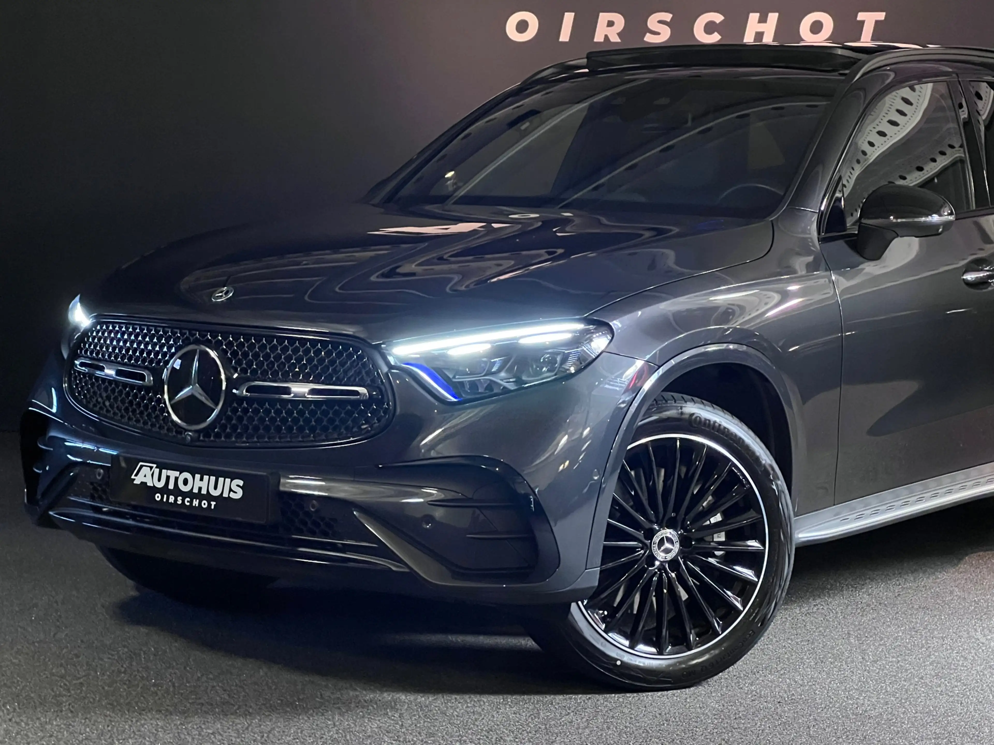 Mercedes-Benz GLC 400 400e 4MATIC AMG Line Pano/Airmatic/Massage/Memorys — photo 3