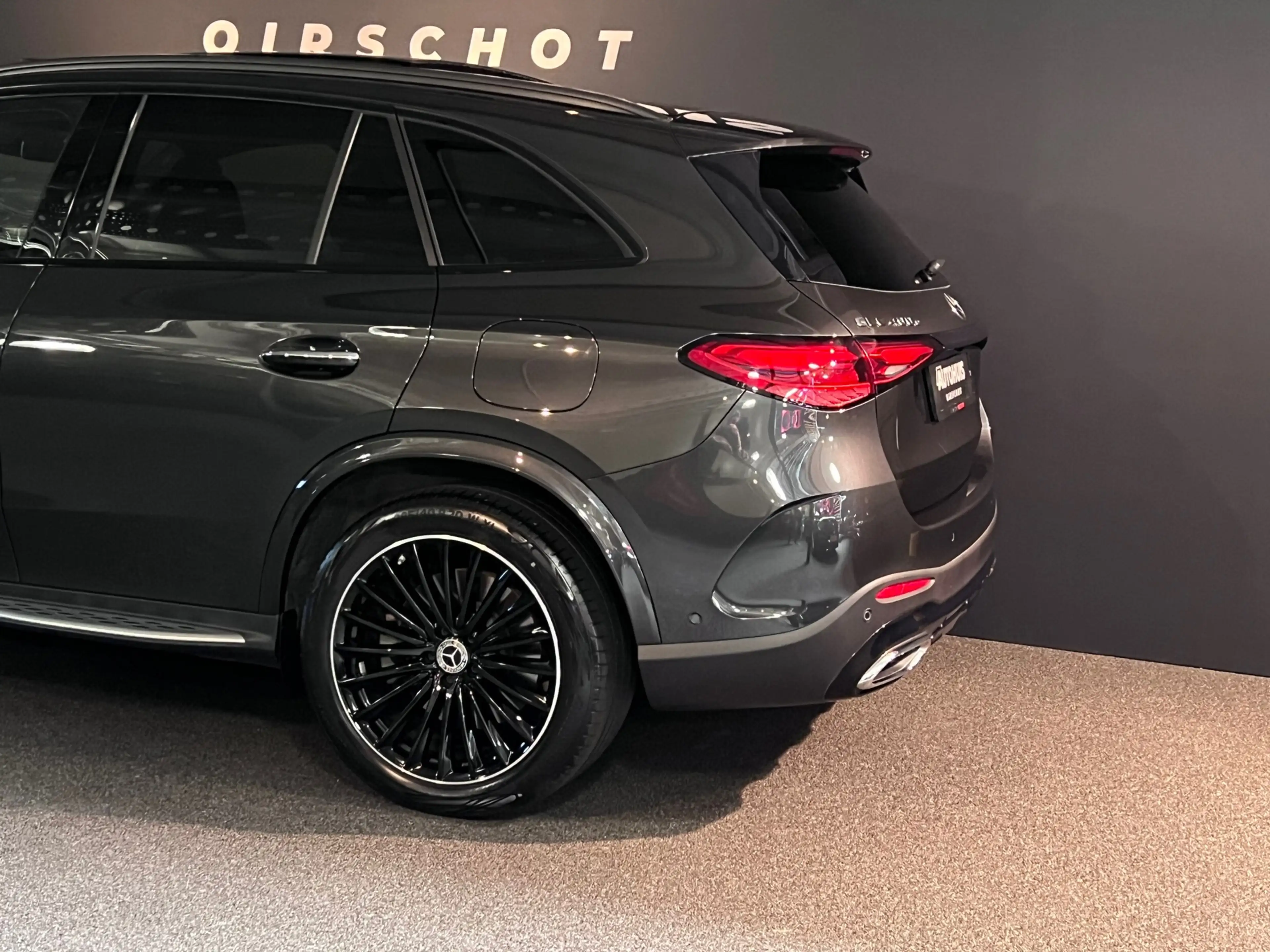 Mercedes-Benz GLC 400 400e 4MATIC AMG Line Pano/Airmatic/Massage/Memorys — photo 10
