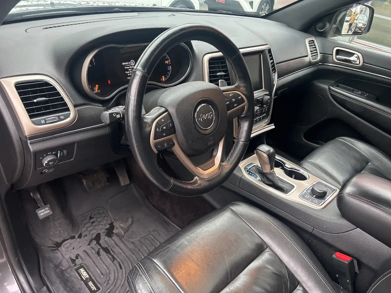 Jeep Grand Cherokee снимка Jeep Grand Cherokee