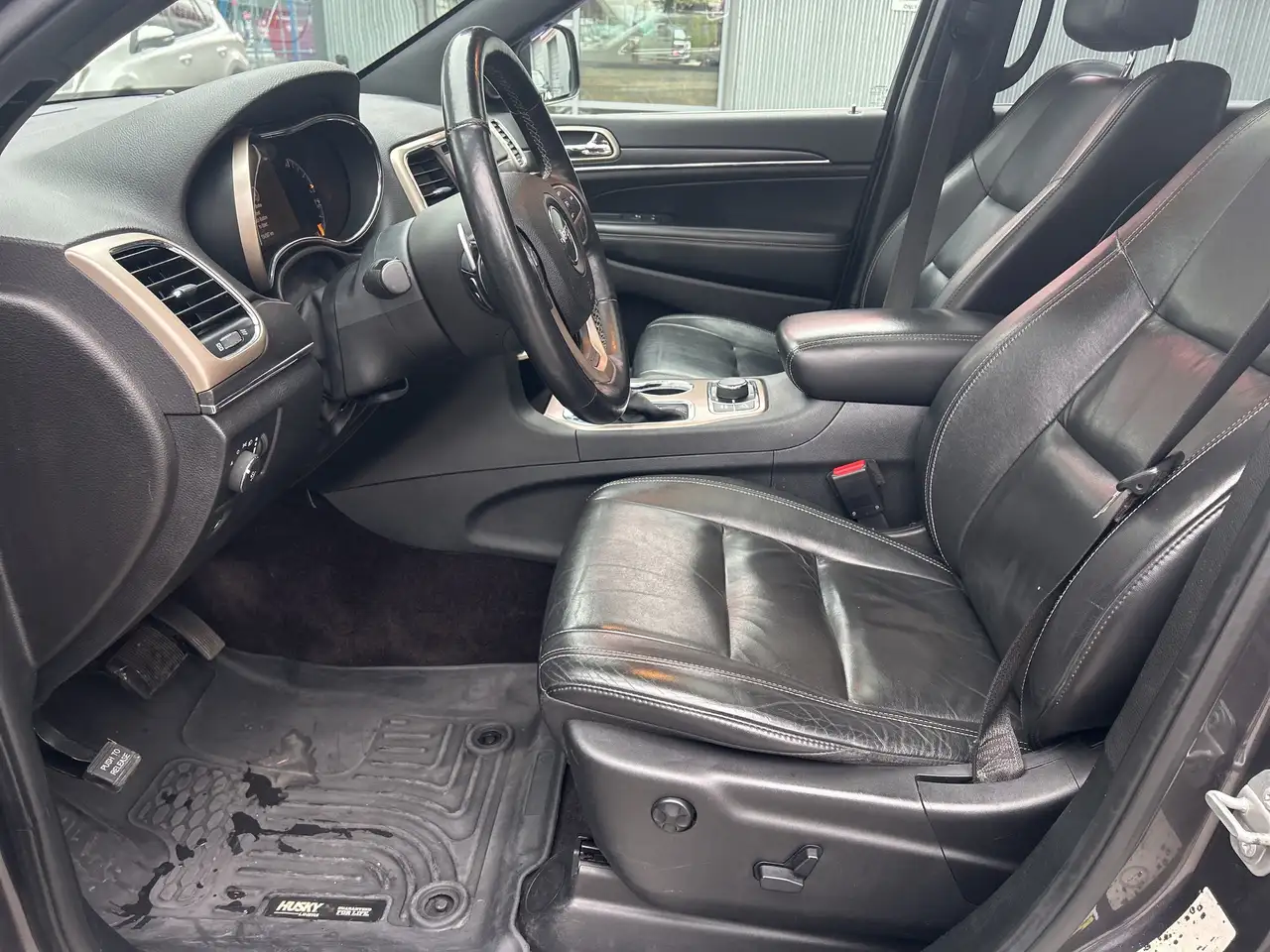 Jeep Grand Cherokee снимка Jeep Grand Cherokee