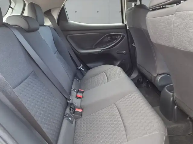 Toyota Yaris view 11