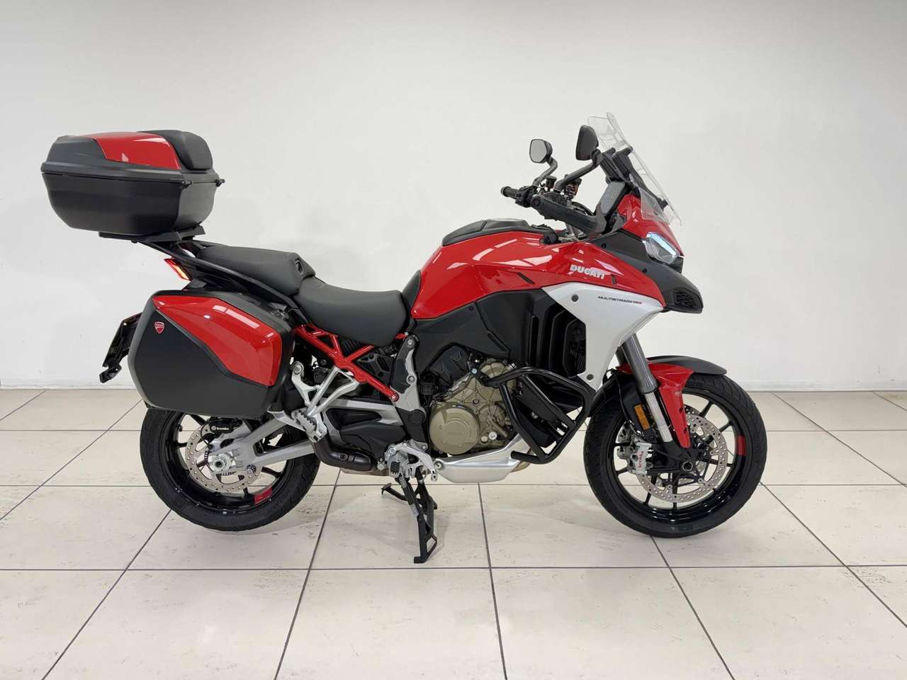 Ducati Multistrada V4 S S Radar Red