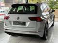 Volkswagen Tiguan 1.5 TSI DSG R-Line LED/CarPlay/VW S-Heft Silber - thumbnail 4