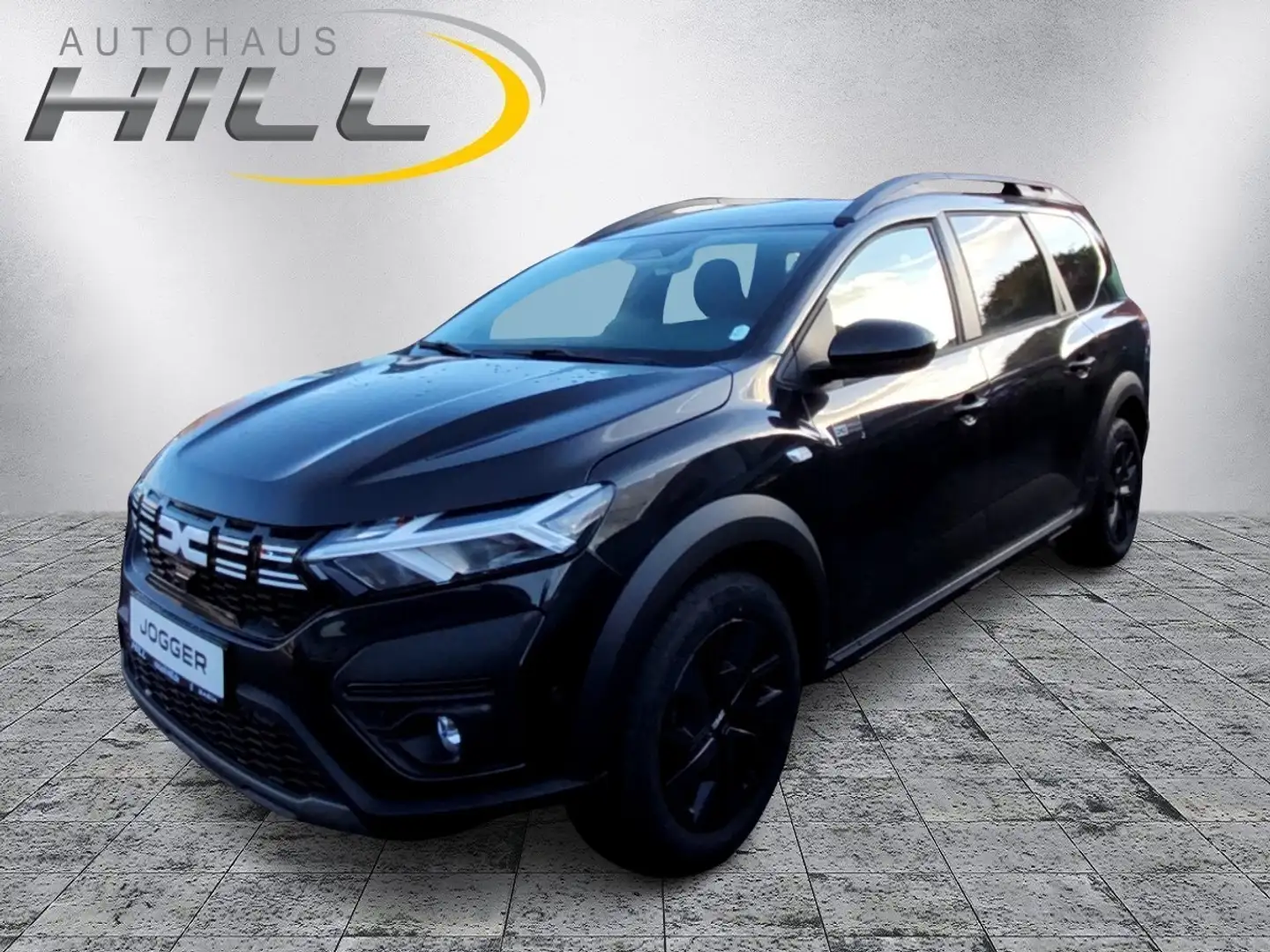 Dacia Jogger Expression TCe 110 Schwarz - 1