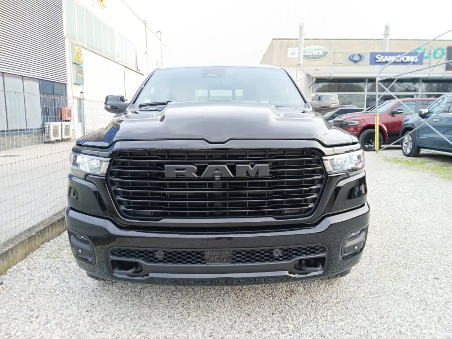 RAM 1500 3.0L I6 Hurricane LARAMIE NIGHT- Pronta Nero - 2