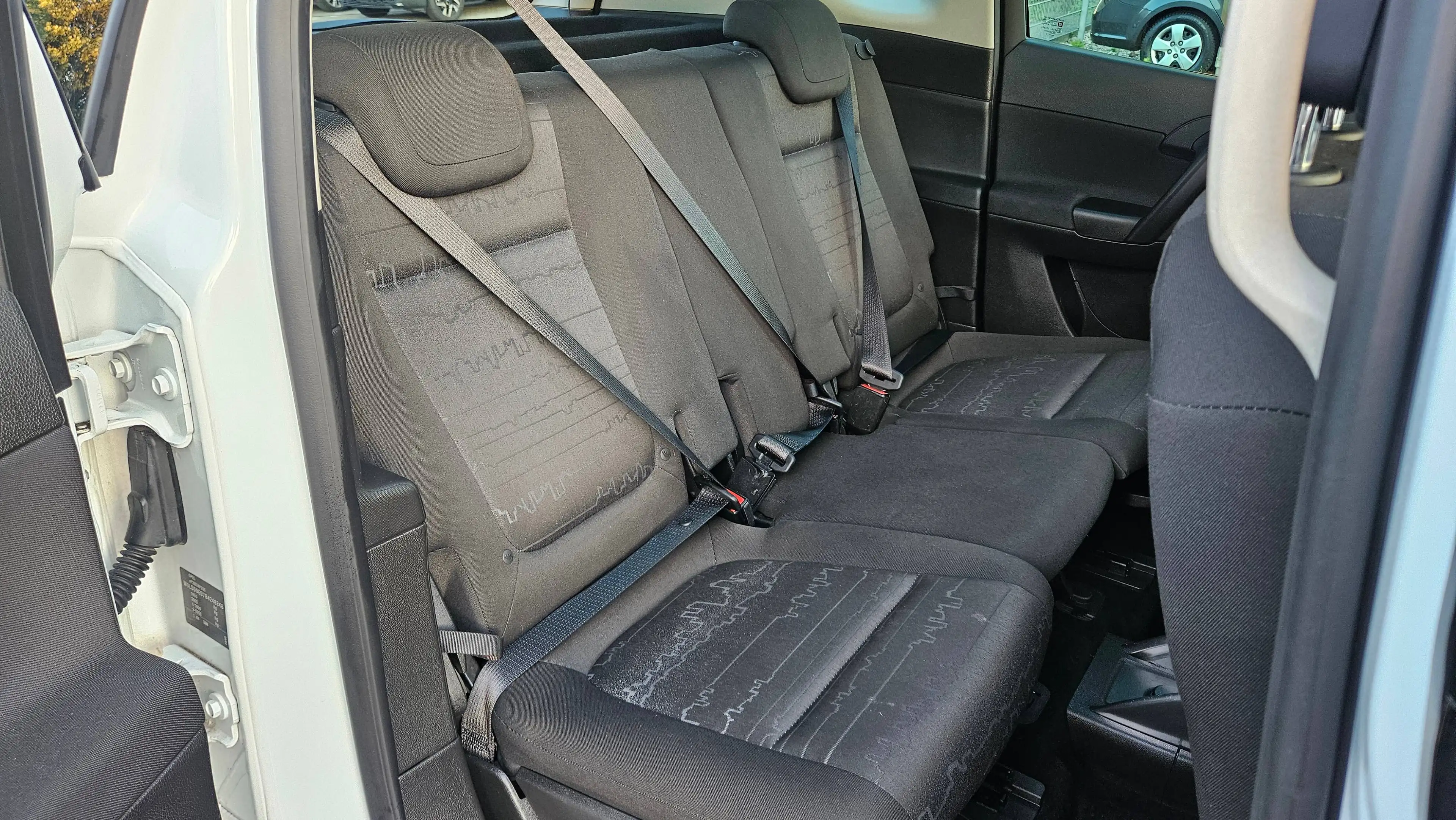 Opel Meriva Meriva 1.4 PANORAMADACH - ALLWETTERREIFEN TÜV&AU NEU — photo 13