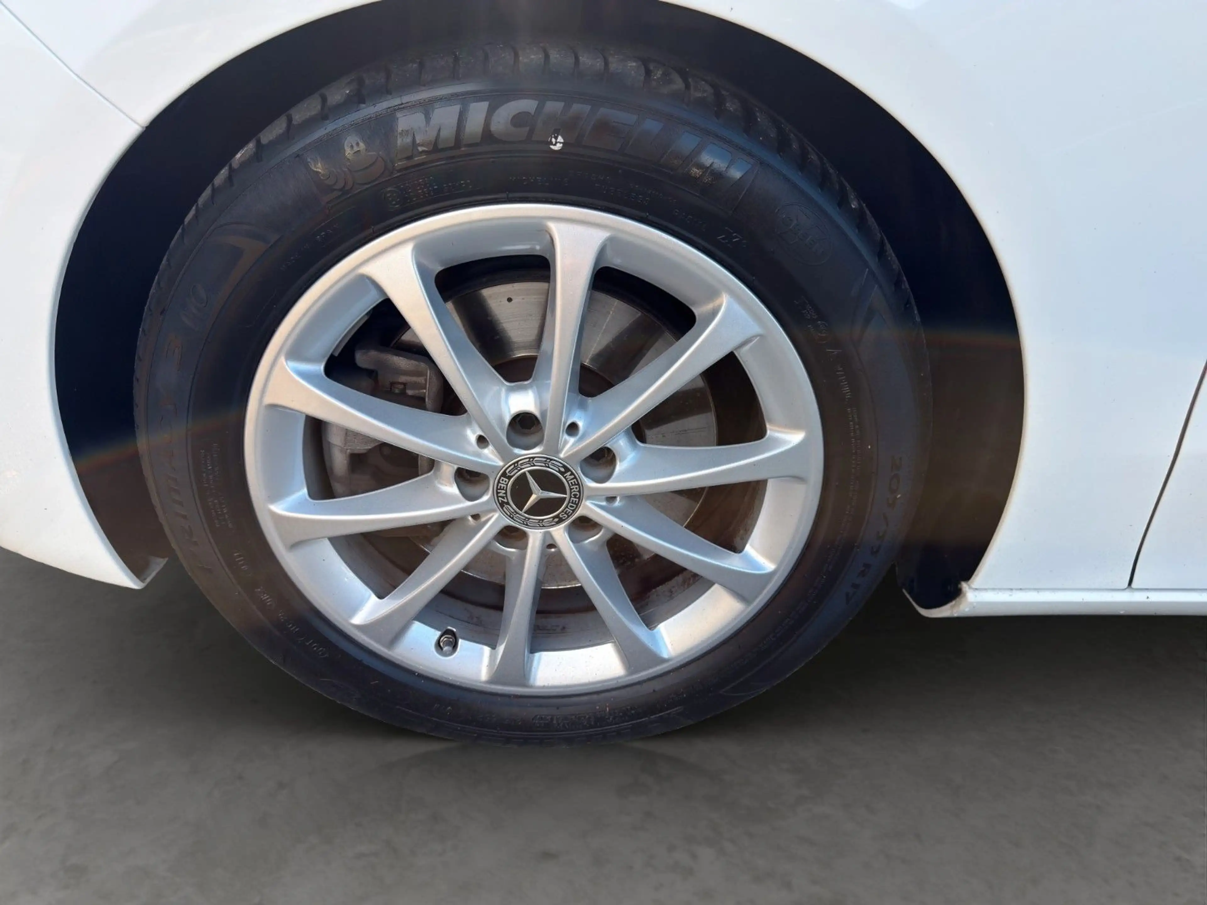 Mercedes-Benz B 220 4Matic - 12 Monate Garantie — photo 17