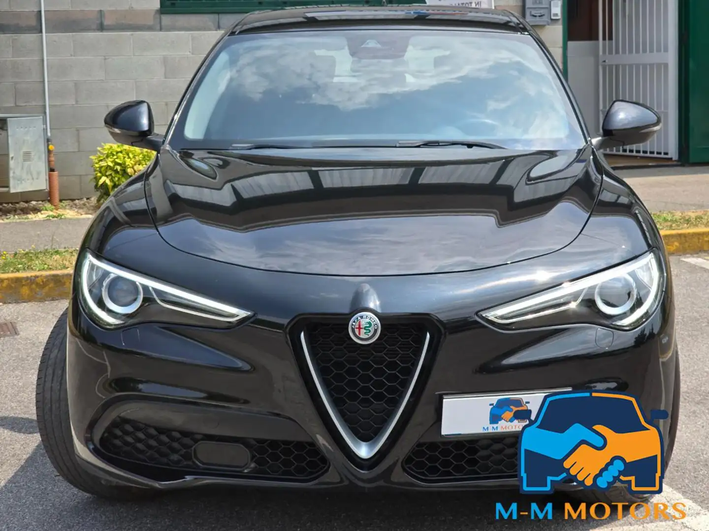 Alfa Romeo Stelvio 2.2 Turbodiesel 160 CV AT8 *unico proprietario* Nero - 2