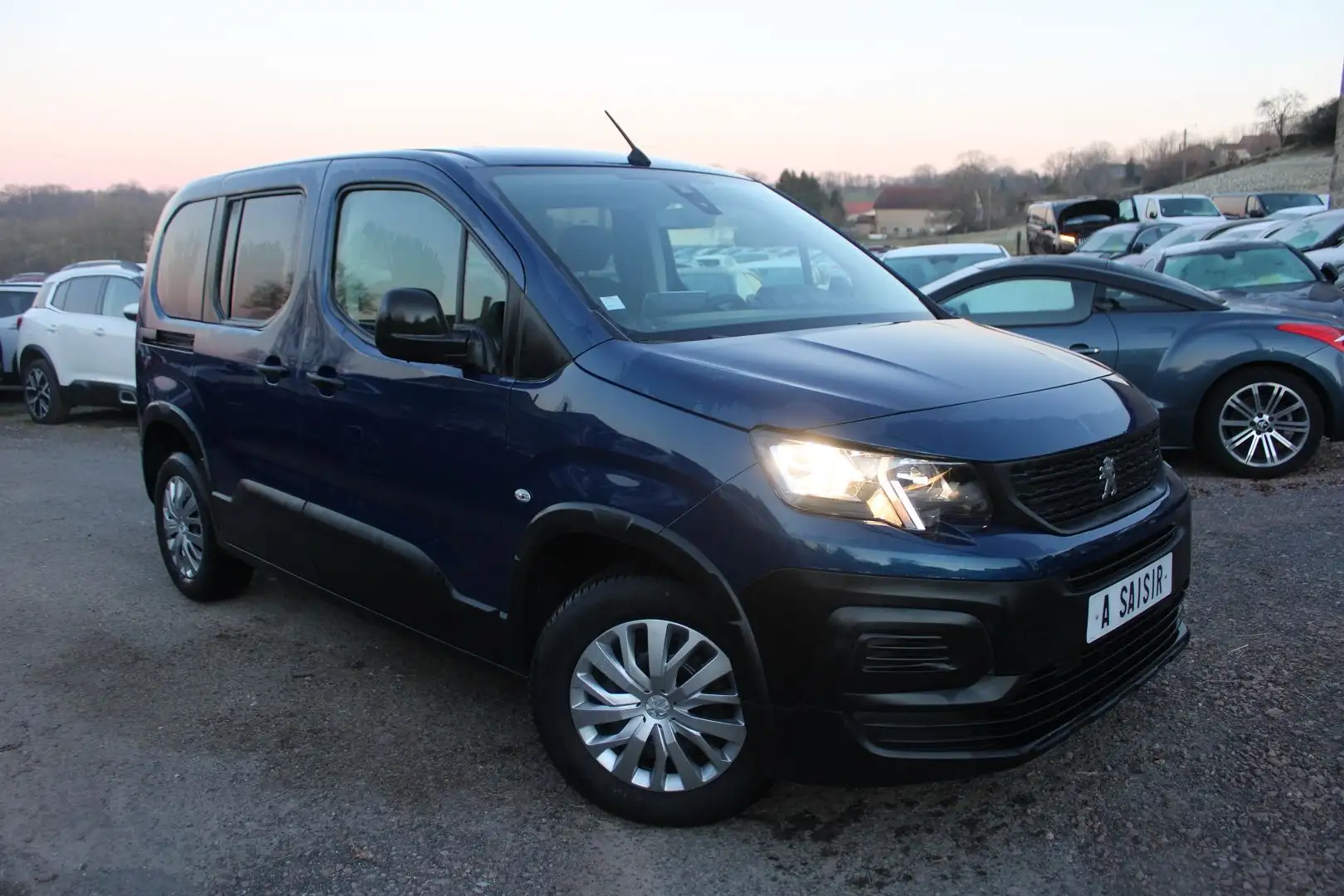 Peugeot Rifter ACTIVE PACK GPS 1L5 BLUEHDI 100 CV CLIMAT RÉGULATE Bleu - 1