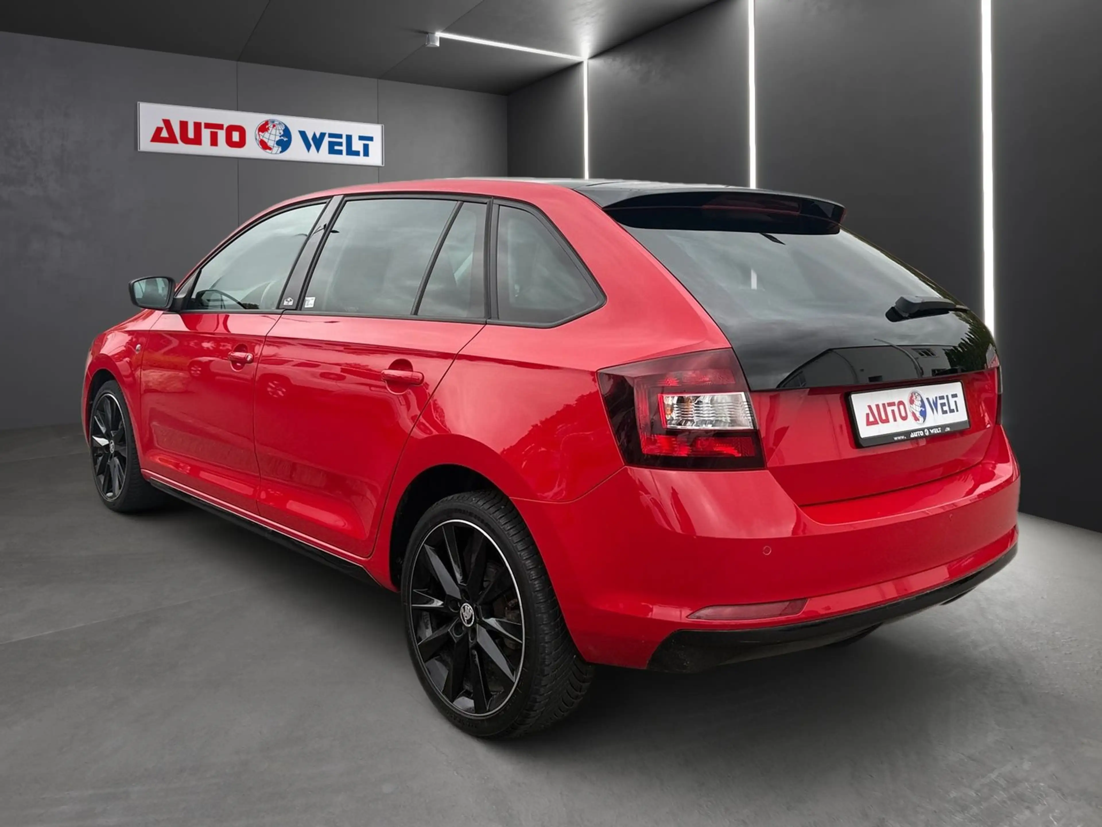 Skoda Rapid/Spaceback Spaceback 1.2 Monte Carlo LED Panorama PDC — photo 5