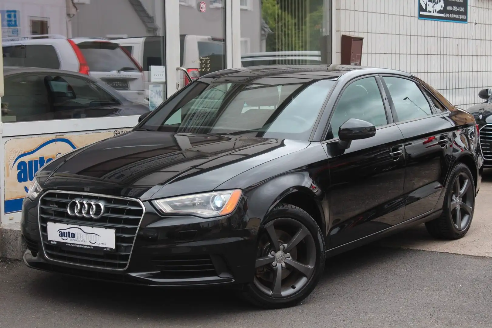 Audi A3 2.0 TFSI quattro S-Line Leder*Pano*Xenon*ACC Schwarz - 2