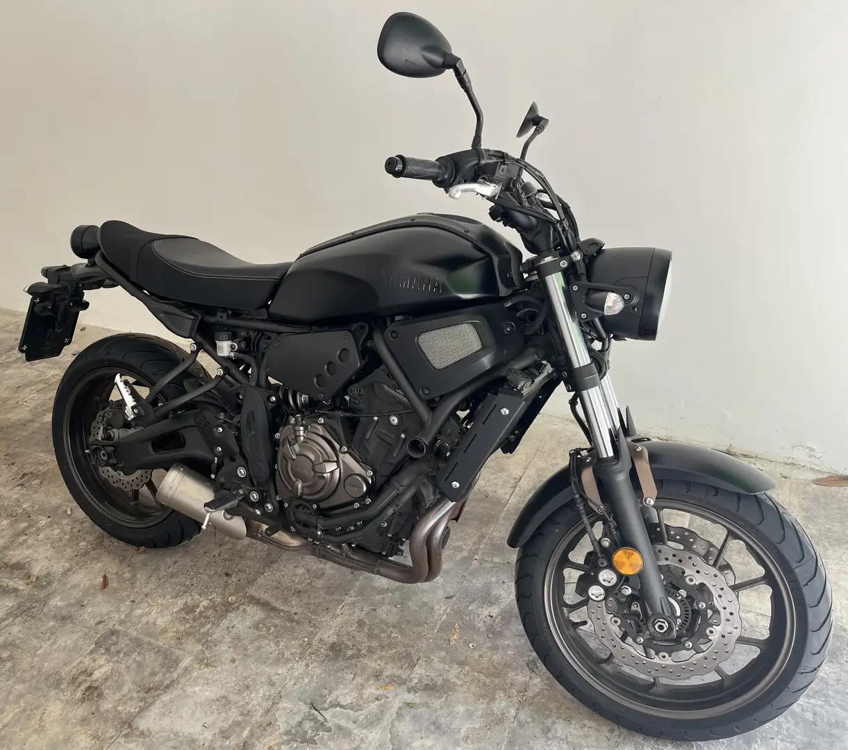 Yamaha XSR 700 35kW Zwart - 1
