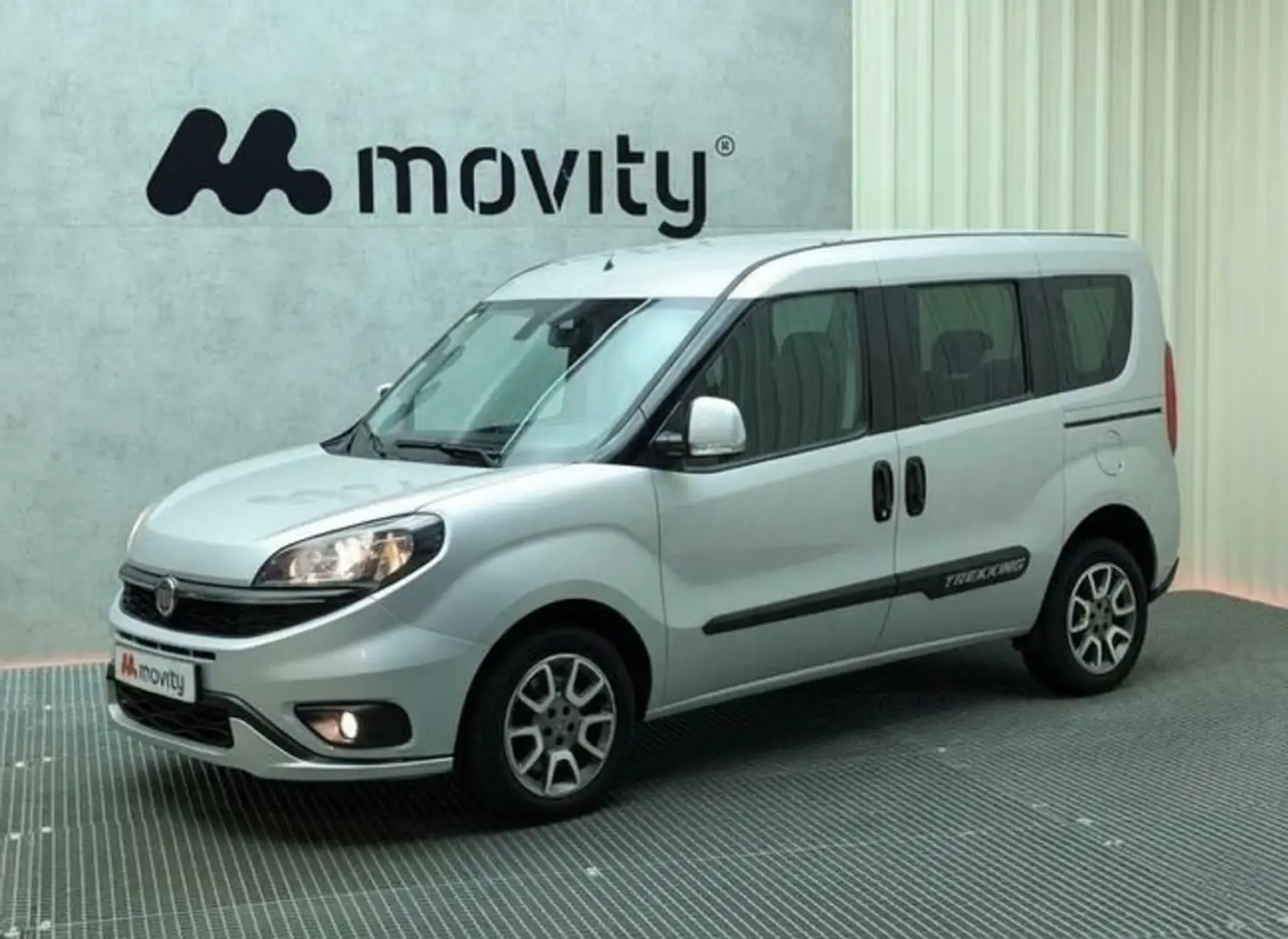 Fiat Doblo Combi 1.6Mjt Trekking 89kW Gris - 1