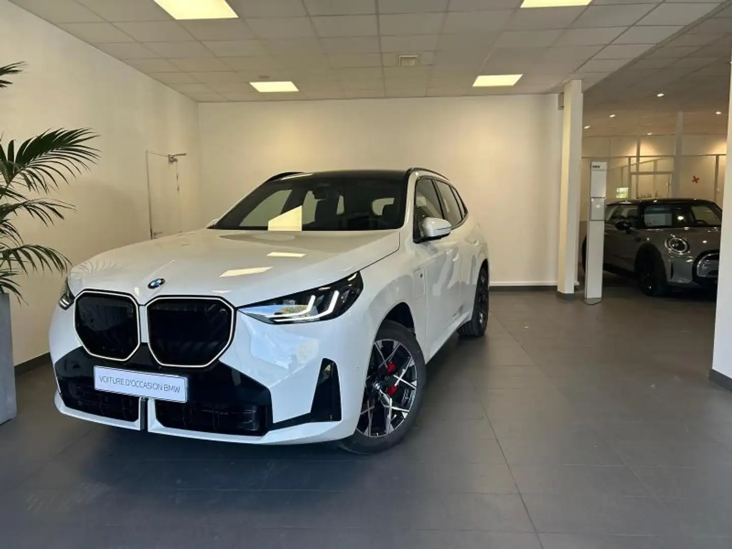 BMW X3 xDrive30e 299ch M Sport Weiß - 1