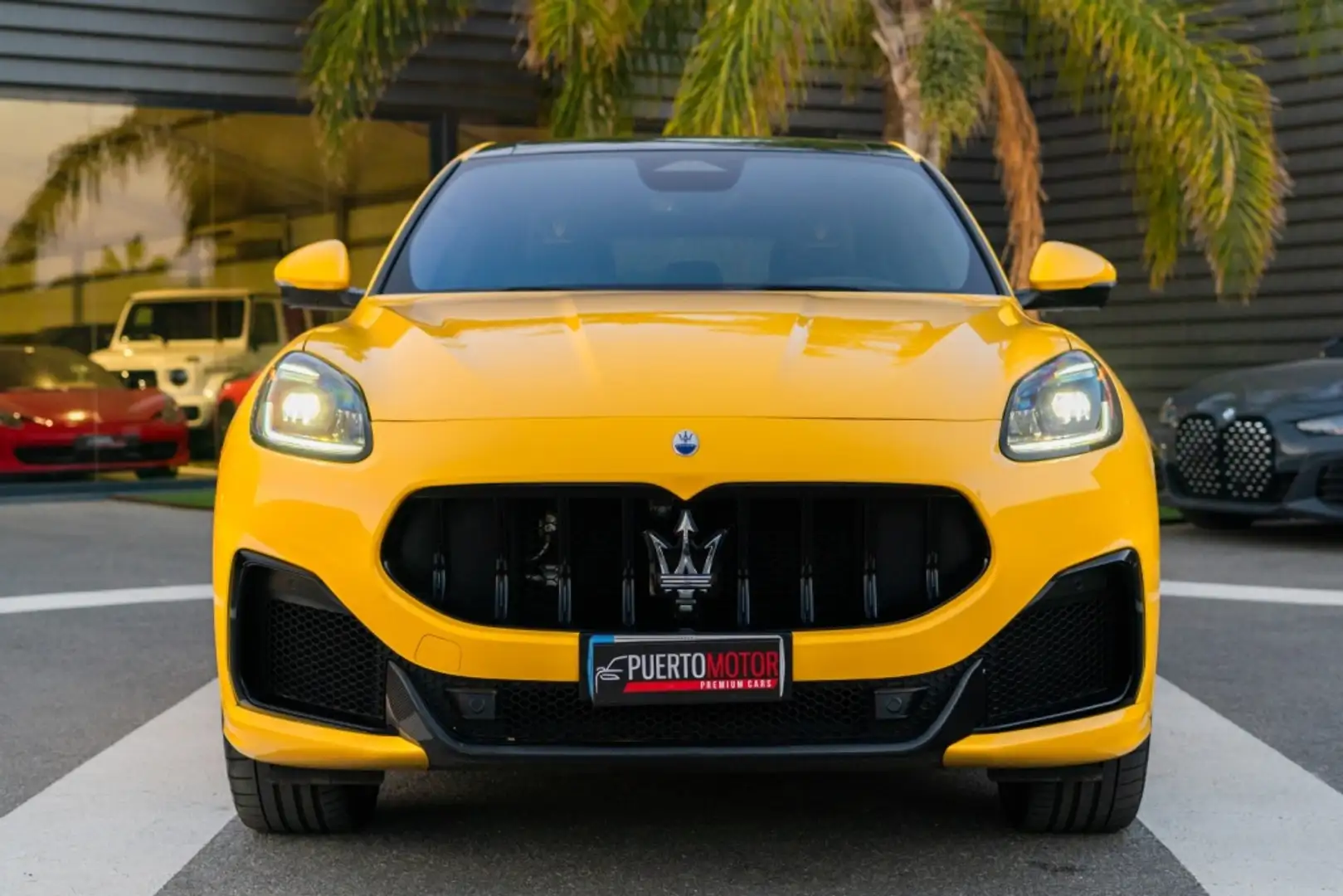 Maserati Grecale 530 Trofeo Aut. Amarillo - 2