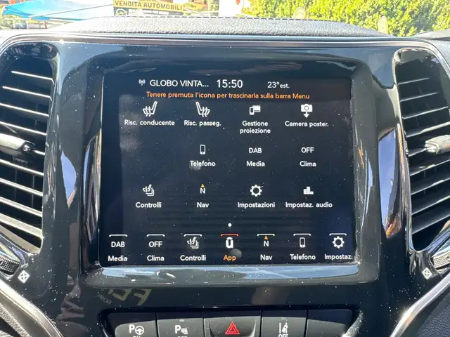 Jeep Cherokee view 17