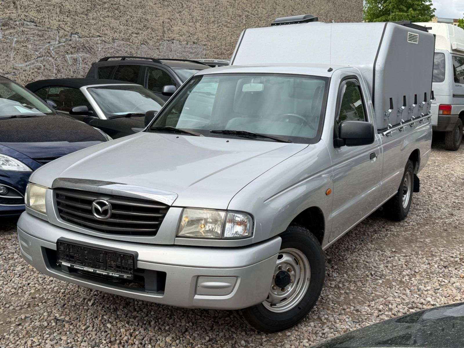 Second hand Mazda B-Series 2.5