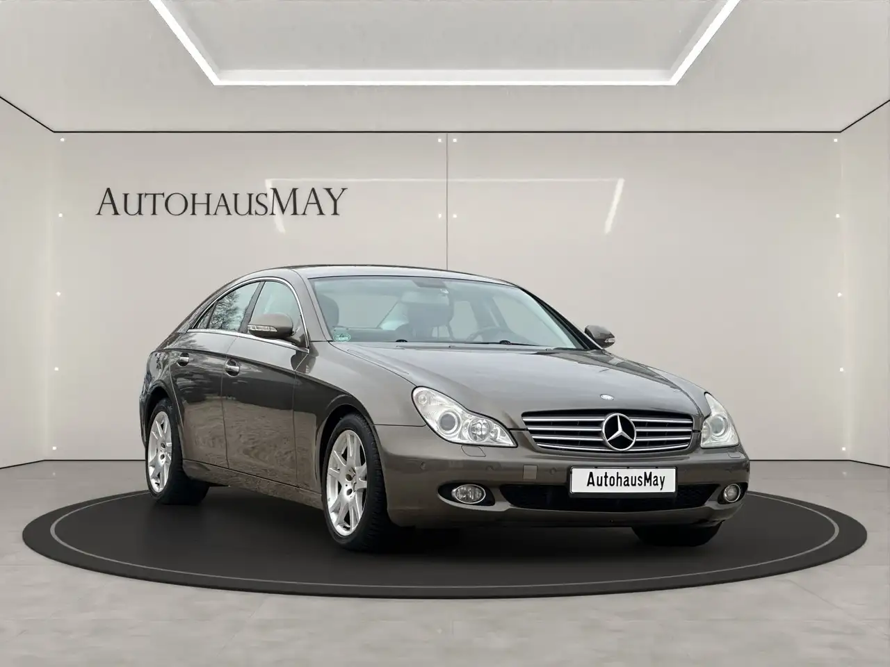 Mercedes-Benz CLS 320