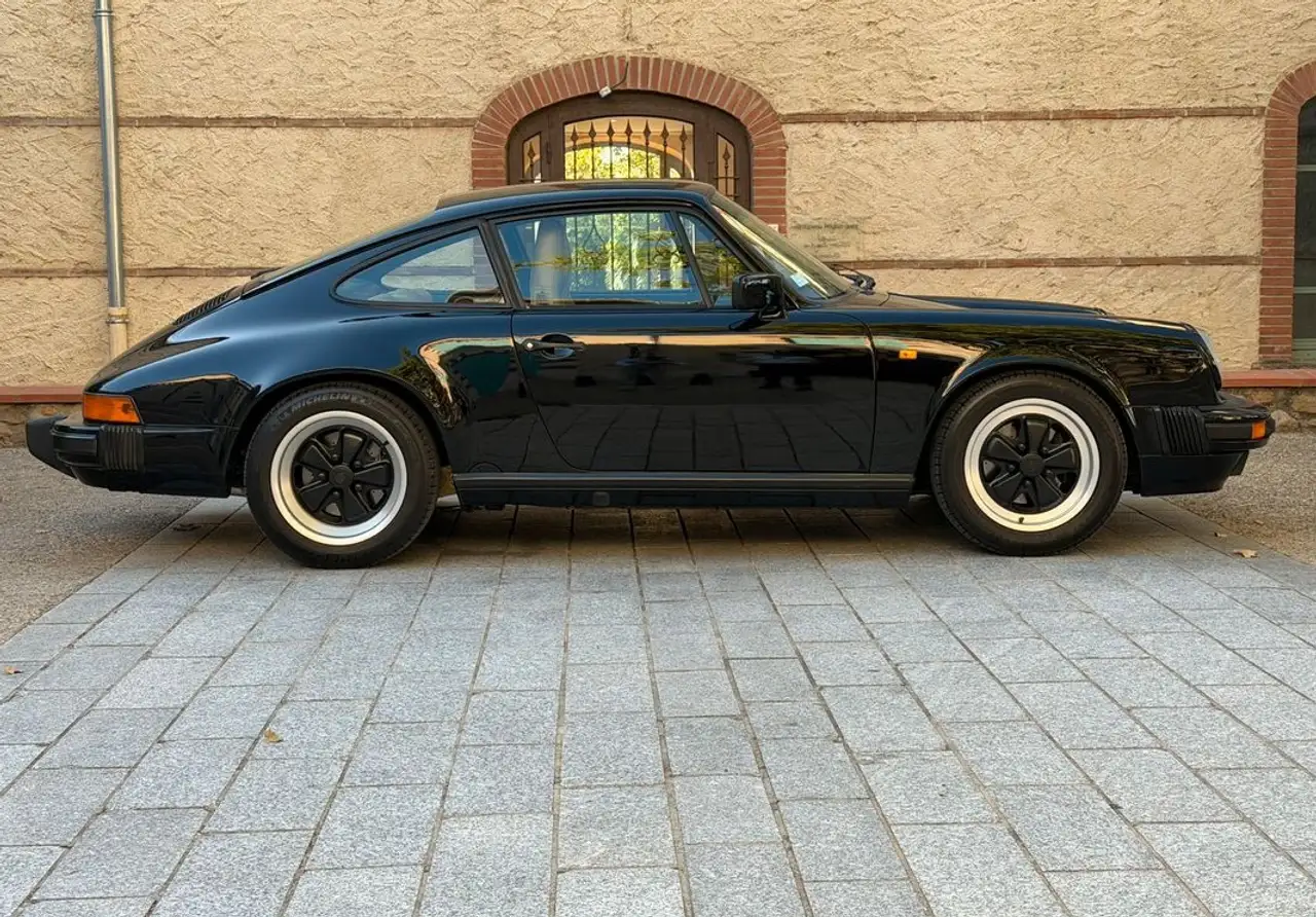 Porsche 911 CARRERA 3.2 231 ch, foto 2