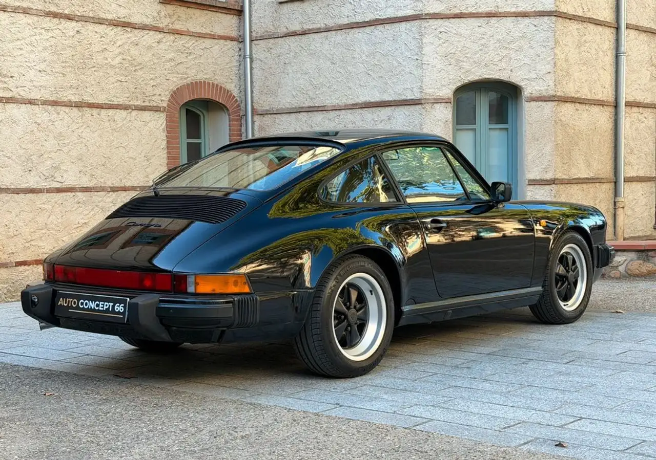 Porsche 911 CARRERA 3.2 231 ch, foto 3