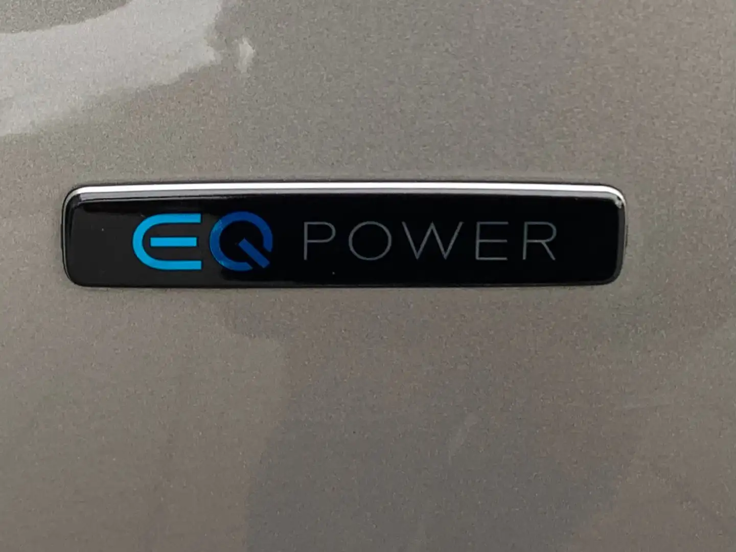 Mercedes-Benz A 250 E PHEV / Pack AMG / Toit Pano / FULL OPTIONS Gris - 2