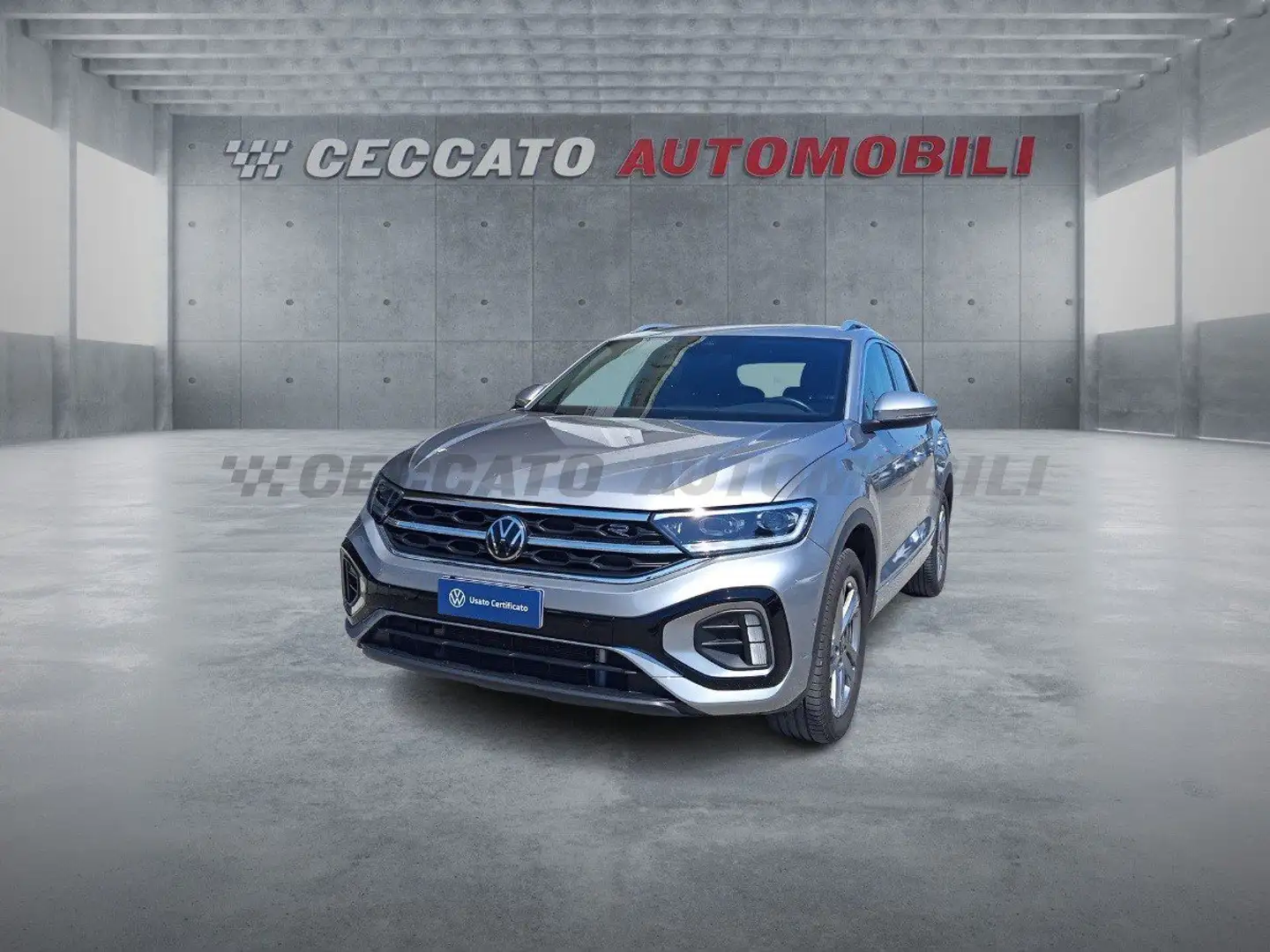 Volkswagen T-Roc 2022 2.0 tdi R-Line 150cv dsg Argento - 1