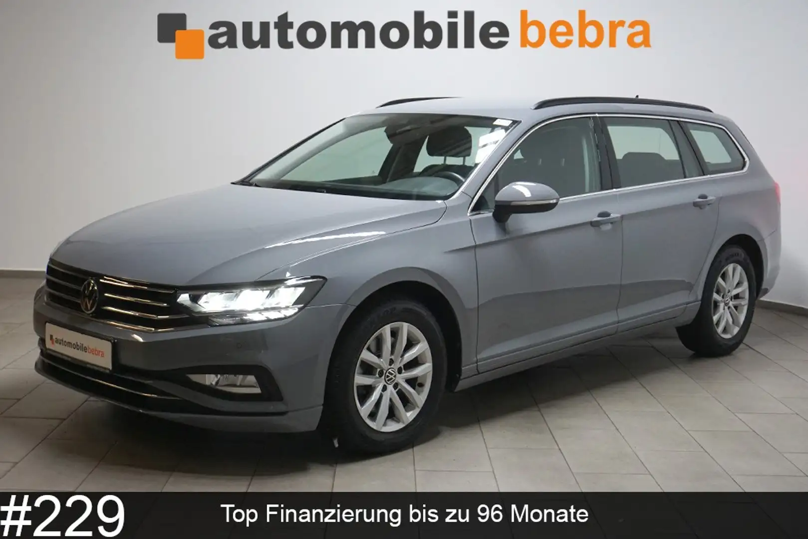 Volkswagen Passat 2.0TDI DSG Business AHK Navi LED Gris - 1