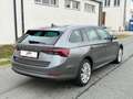 Skoda Octavia Octavia Combi 2,0 TDI Style  **1.BESITZ**ÖSTERREICHISCHES AUTO**TOP AUSSTATTUNG**MATRIX**LEDER**VIRTAUL**AMBIENTE**UVM..* Grau - thumbnail 10