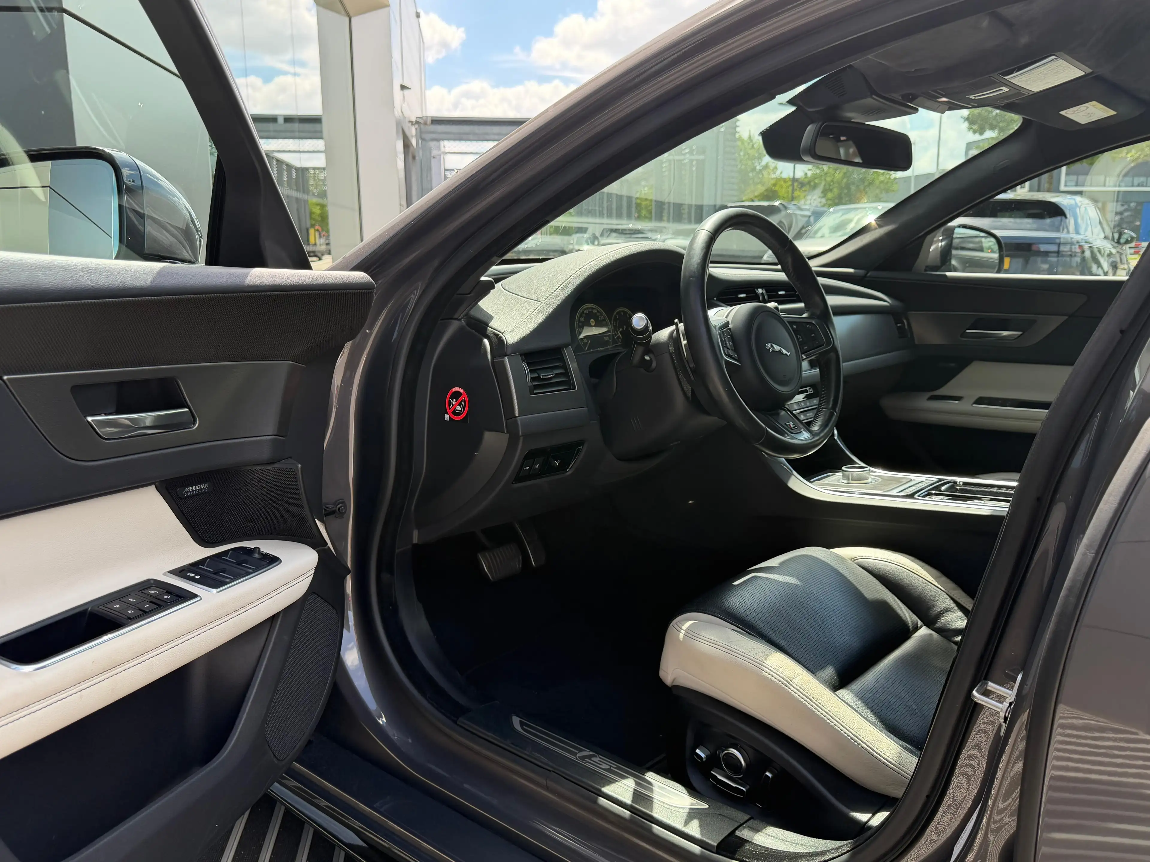 Jaguar XF 3.0 S | Unieke km stand | Zeer compleet | Uitsteke — photo 8
