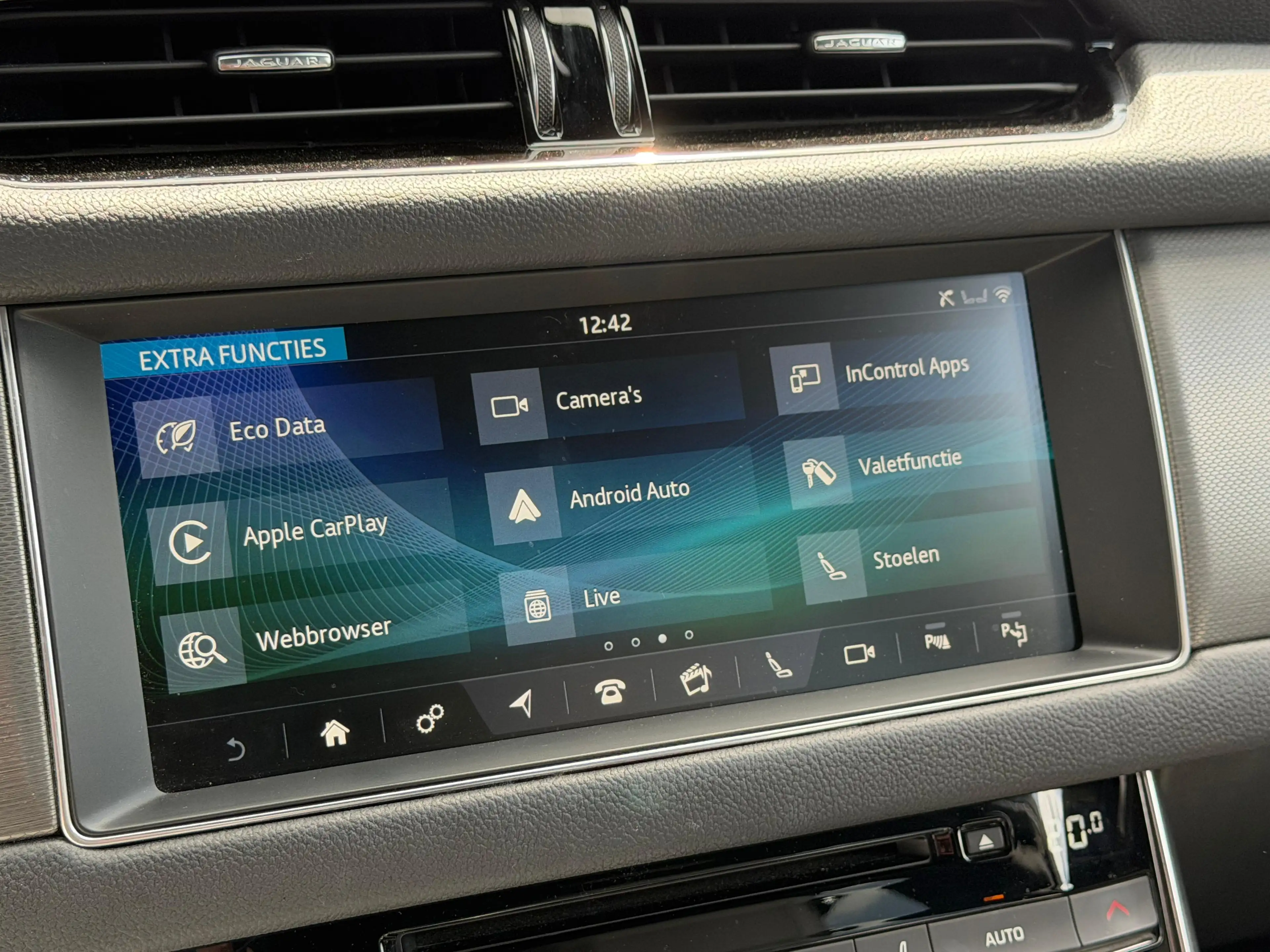 Jaguar XF 3.0 S | Unieke km stand | Zeer compleet | Uitsteke — photo 11