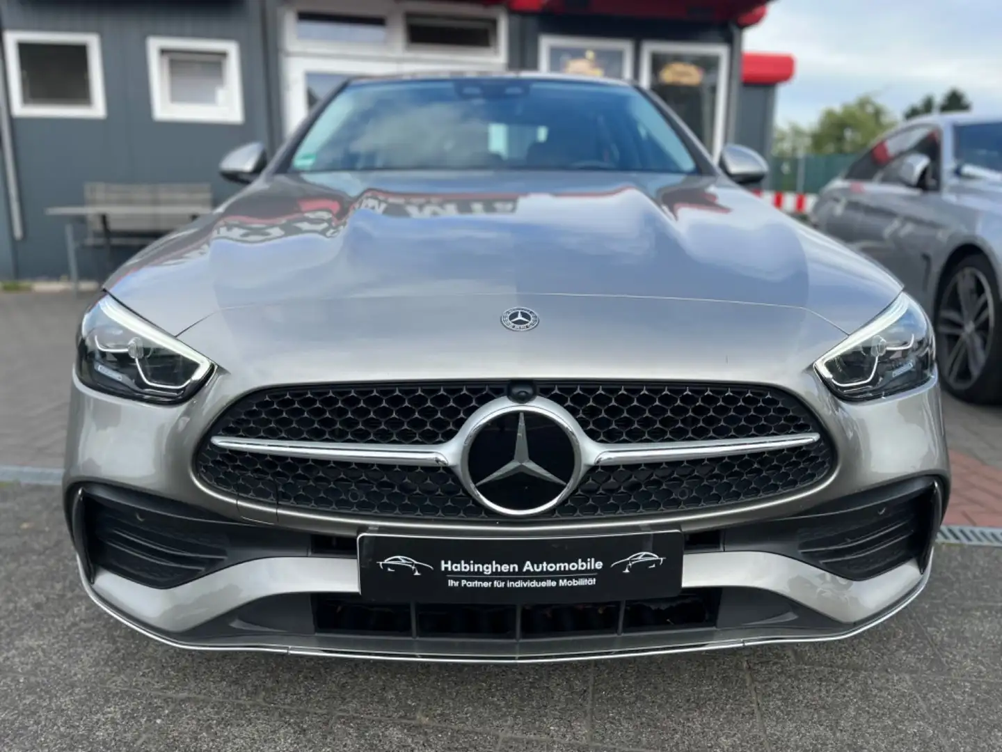 Mercedes-Benz C 200 AMG-Line /Dist/Kam/AugReal/CarPlay/Amb/LED Silber - 2