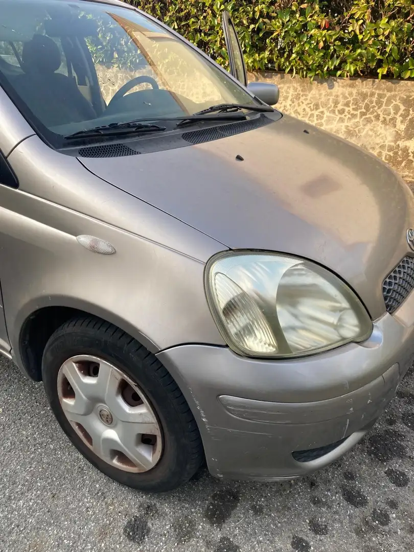 Toyota Yaris Yaris I 2003 5p 1.0 Sol Bronze - 2