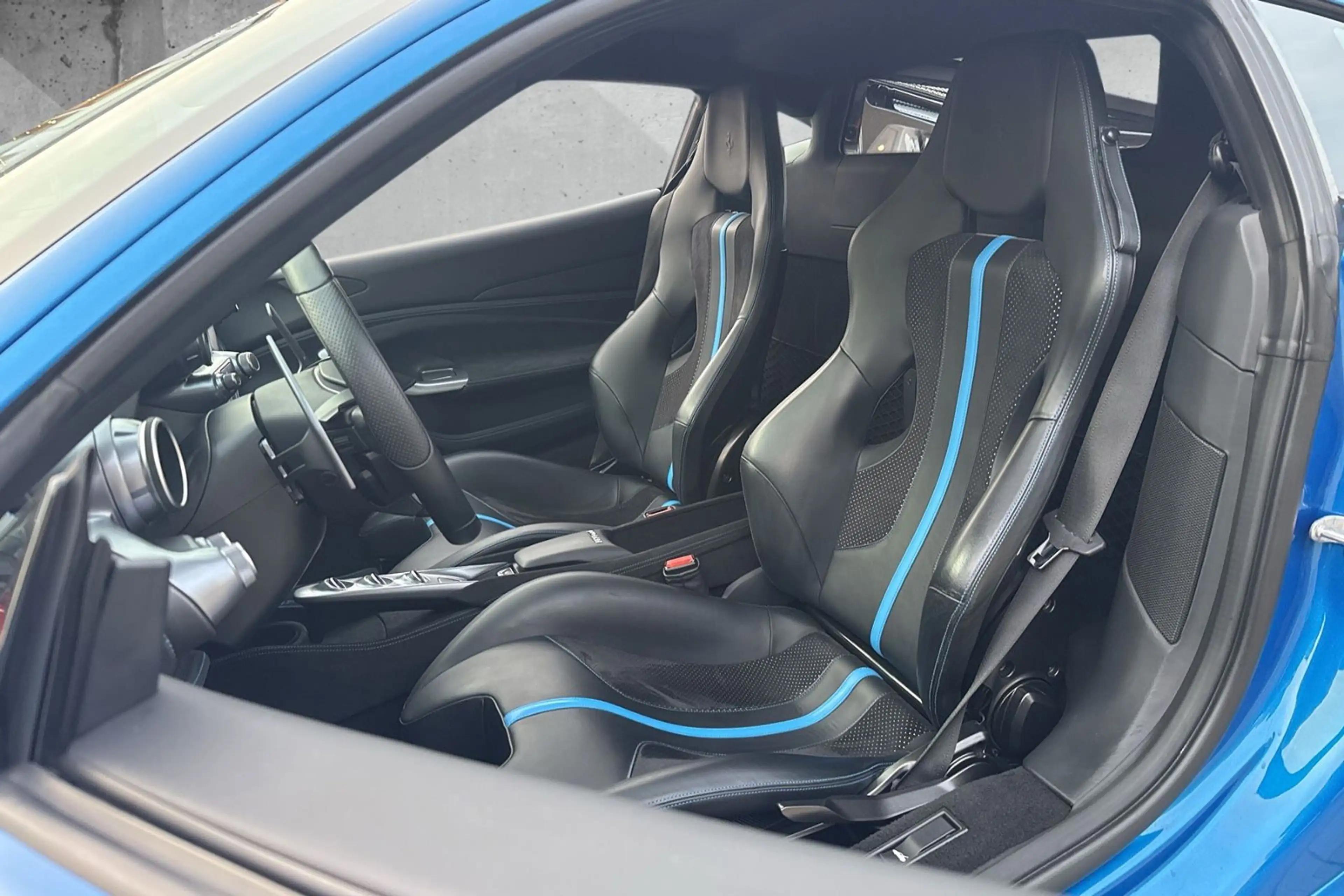 Ferrari F8 Tributo Full Carbon*Racing Seats*Lift*JBL — photo 11