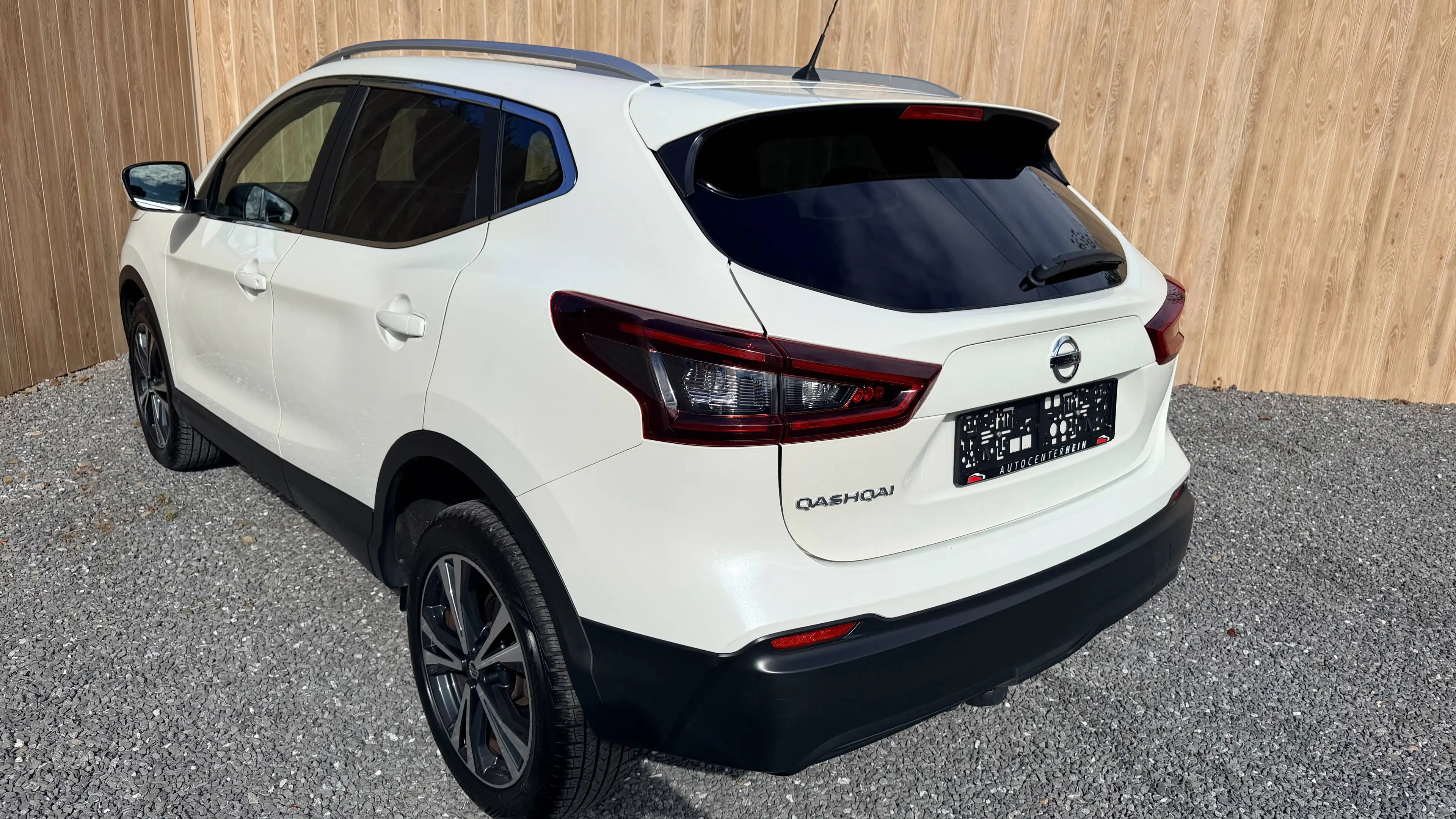 Nissan Qashqai Qashqai 1.3 DIG-T  Tekna DCT AUTOMAAT — photo 9
