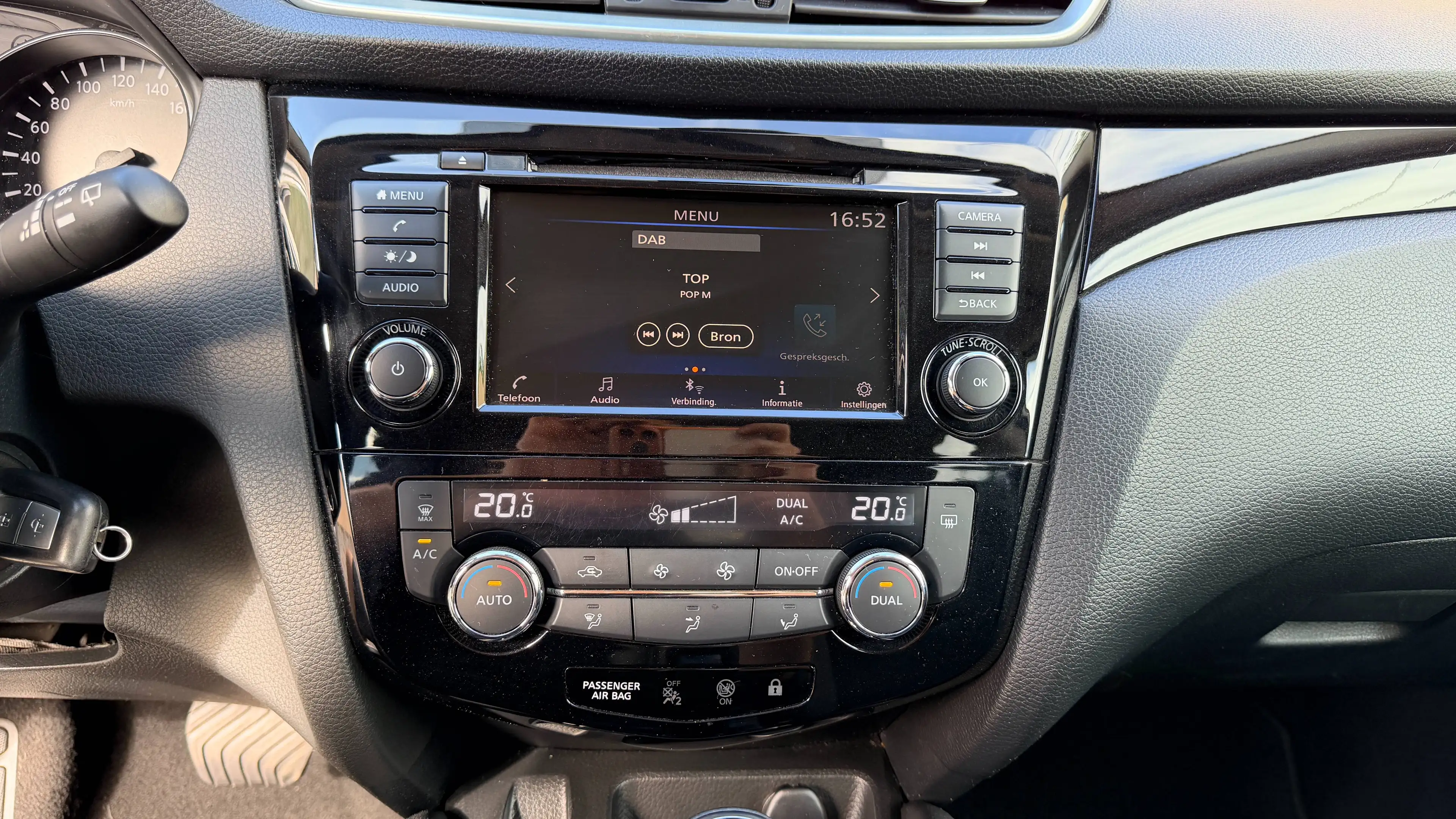 Nissan Qashqai Qashqai 1.3 DIG-T  Tekna DCT AUTOMAAT — photo 20