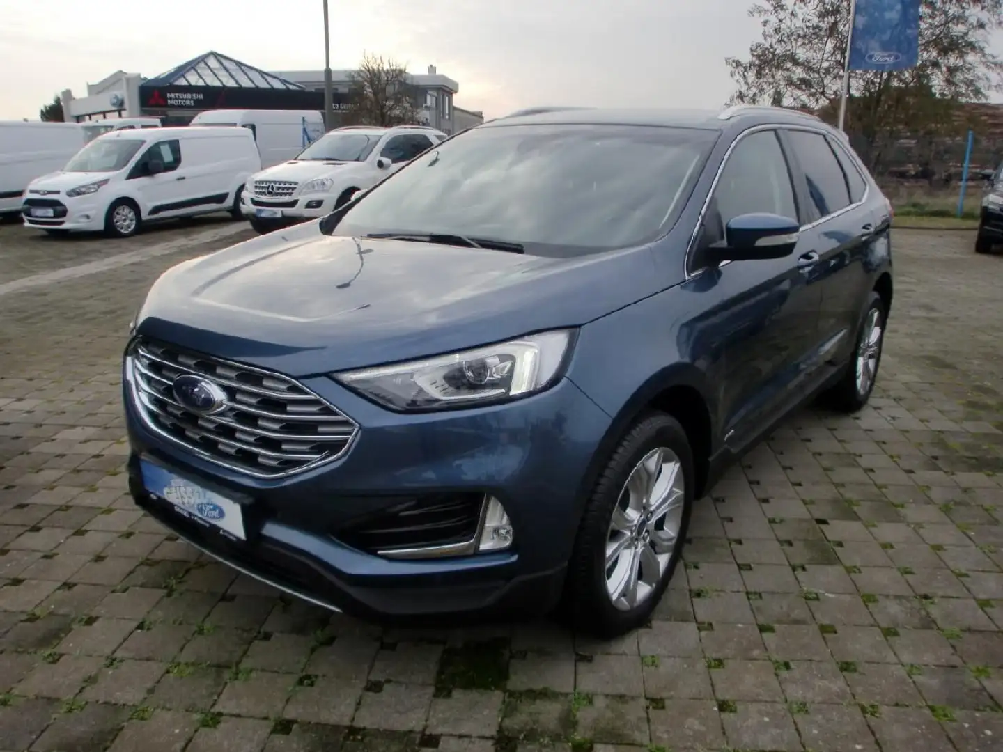 Ford Edge Titanium 4x4 Azul - 1