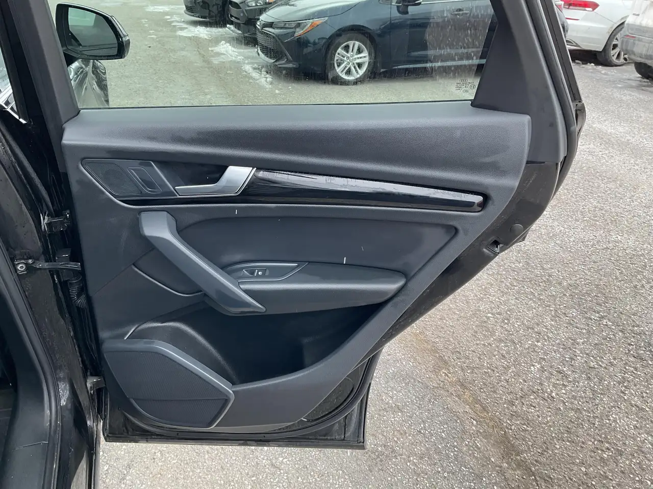 Audi Q5 снимка Audi Q5