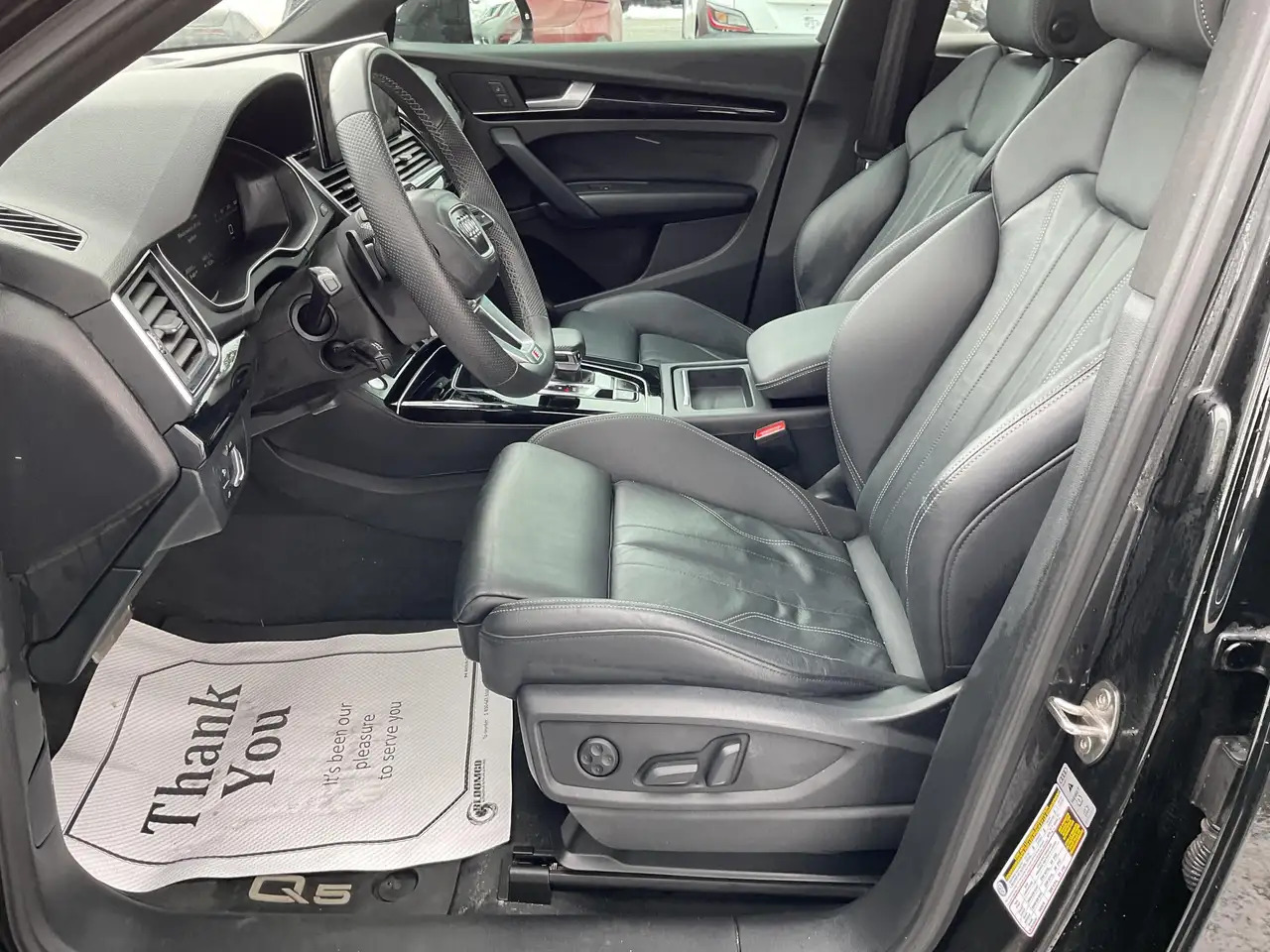 Audi Q5 снимка Audi Q5